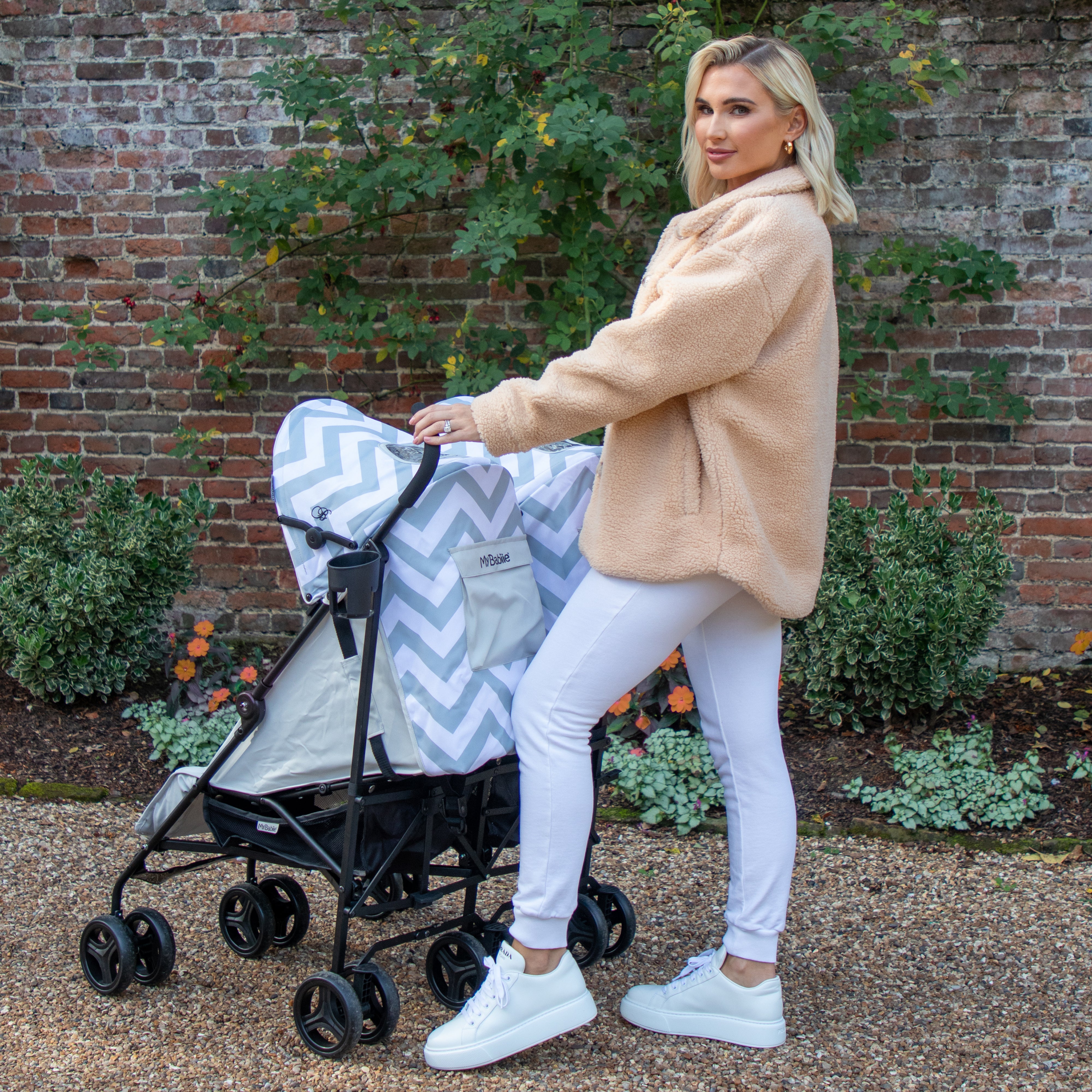 Billie faiers clearance pram grey